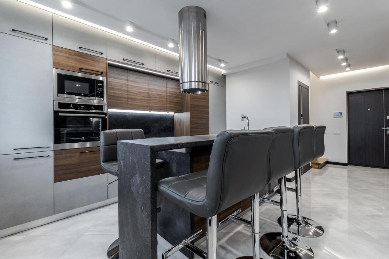 Inshiapartments On Hazova Str 5 Lviv Exterior photo